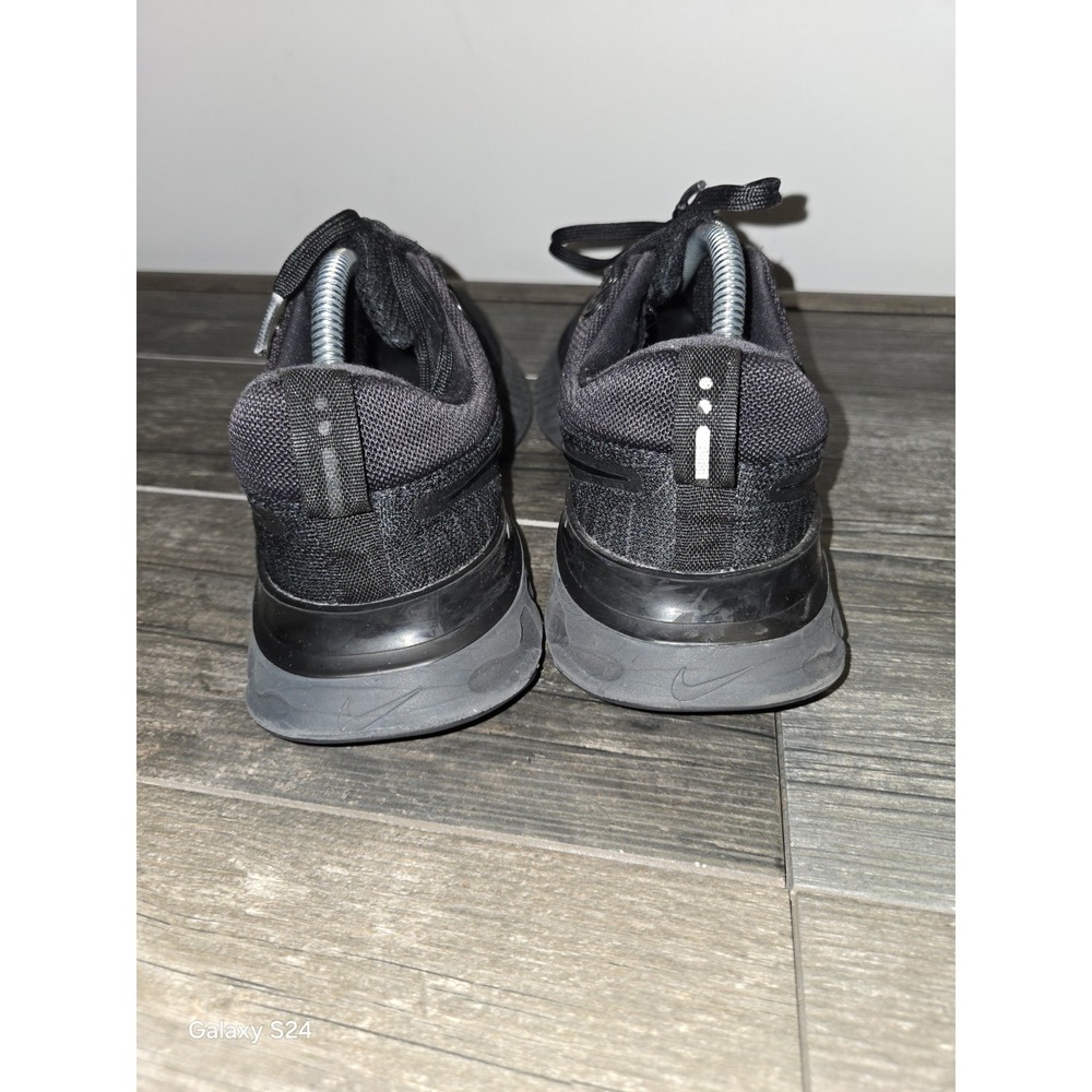 Nike React Infinity Run Flyknit 2 Triple Black Men's Size 9.5 Running Shoes - Picture 4 of 9
